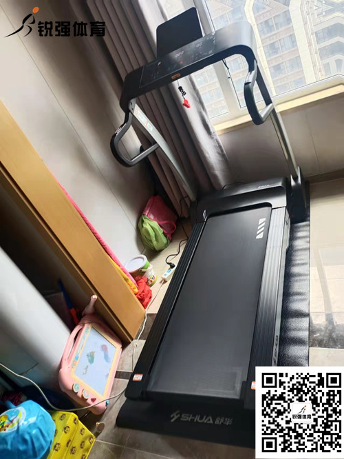 某小区业主选购的跑步机