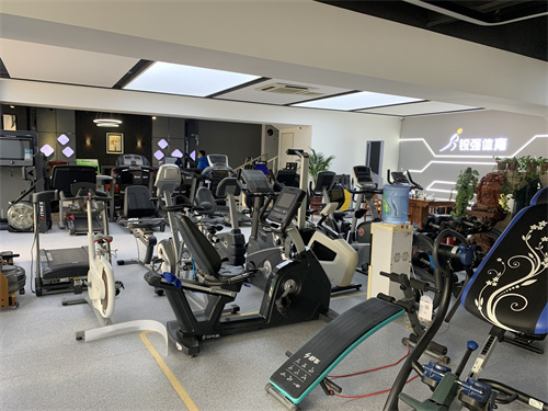山东科技集团有限公司 集团济南旗舰店电话：400-68425882手机：